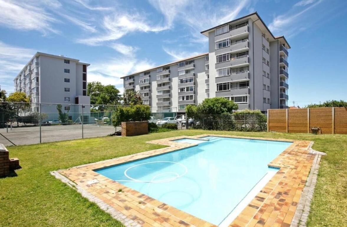 Zenden Plumstead By A&b Cape Town